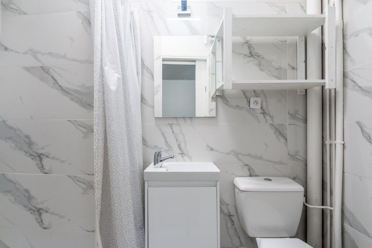 Appartement Metro Alexandre Dumas París Exterior foto
