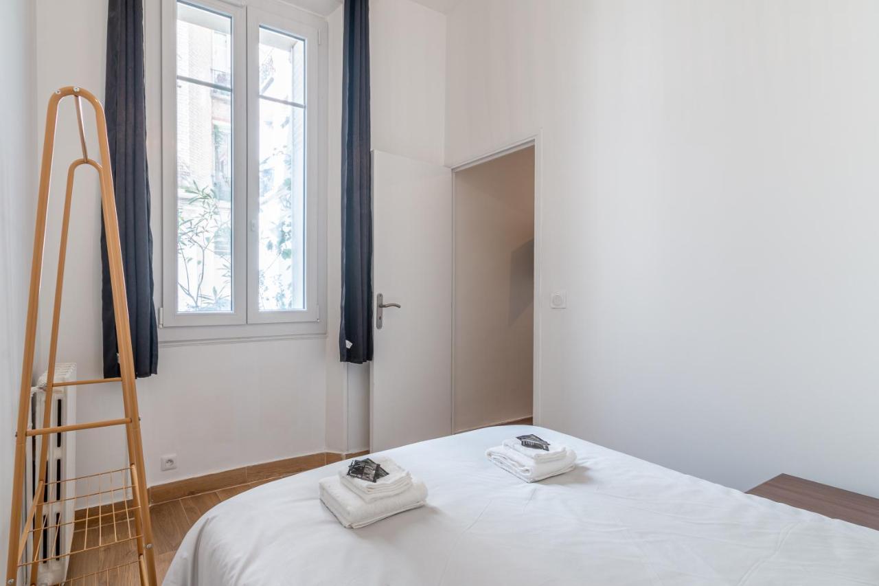 Appartement Metro Alexandre Dumas París Exterior foto